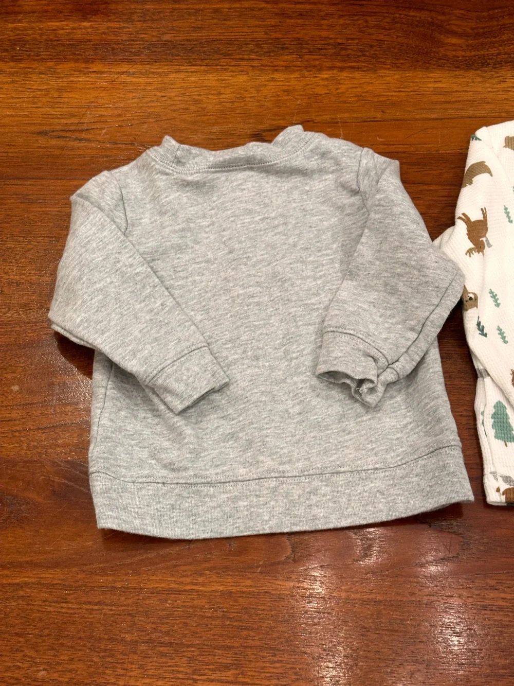 EUC/New Bundle of Baby Boys Onesies and Tops, 6-9 Months, Set of 9